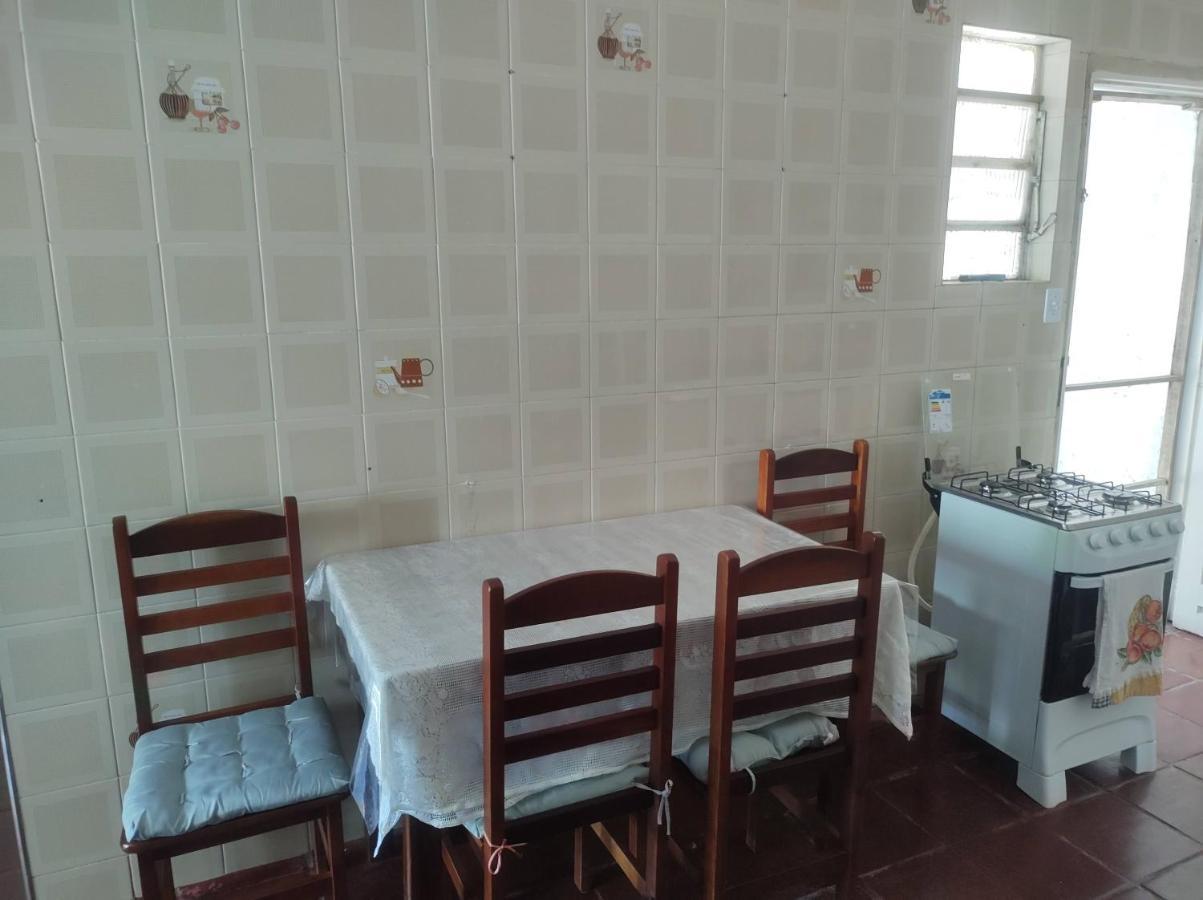 Ambiente familiar, área nobre, próximo a praia. Cabo Frio Esterno foto