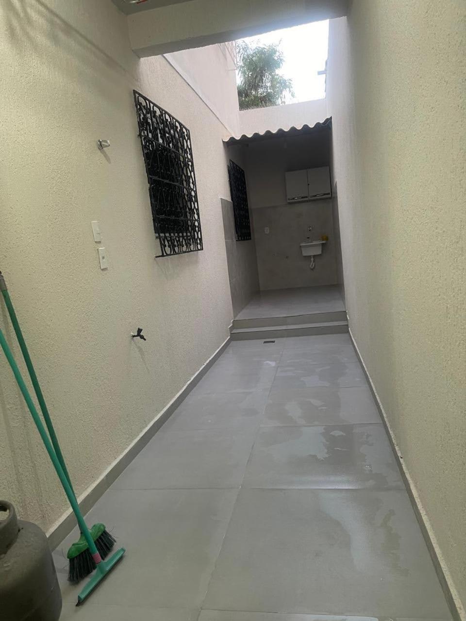 Ambiente familiar, área nobre, próximo a praia. Cabo Frio Esterno foto
